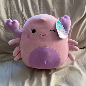 ✨Brand New✨ Squishmallow Cosmina pink crab